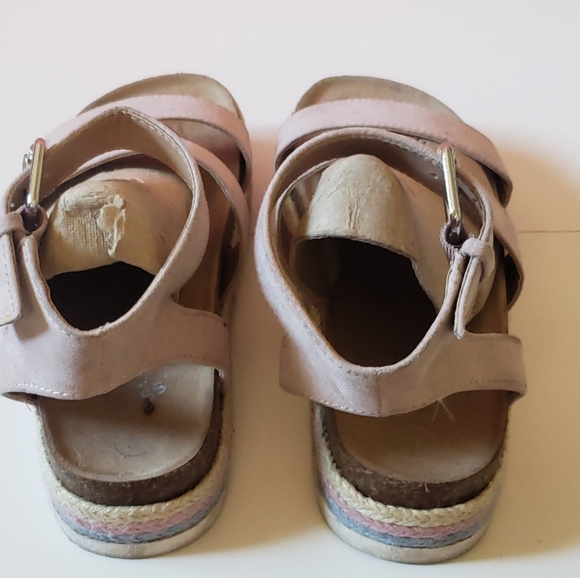 Art Class Girls Platform Sandals - Picture 5 of 7